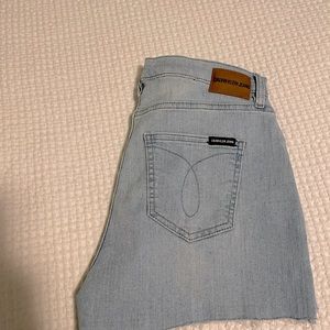 Calvin Klein women high waisted shorts size 30 brand new